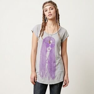 𝅺Lauren Moshi small Gray graphics T-shirt
